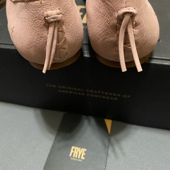 NEW Frye Regina Ballet Flats - Picture 2 of 5